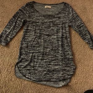 Hollister Long-Sleeve T-shirt
